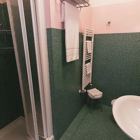Casa Malvina בית הארחה 3*