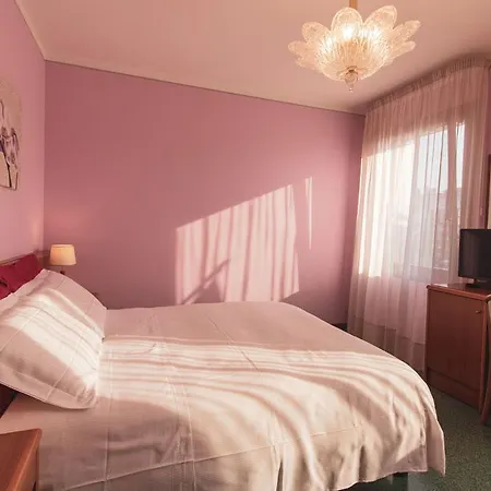 بيت ضيافة Casa Malvina ميرا
